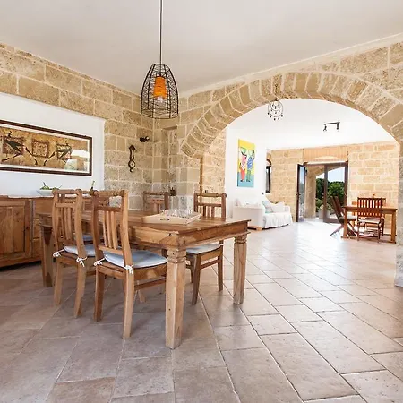 فيلة Casale Tre Petre By Barbarhouse *